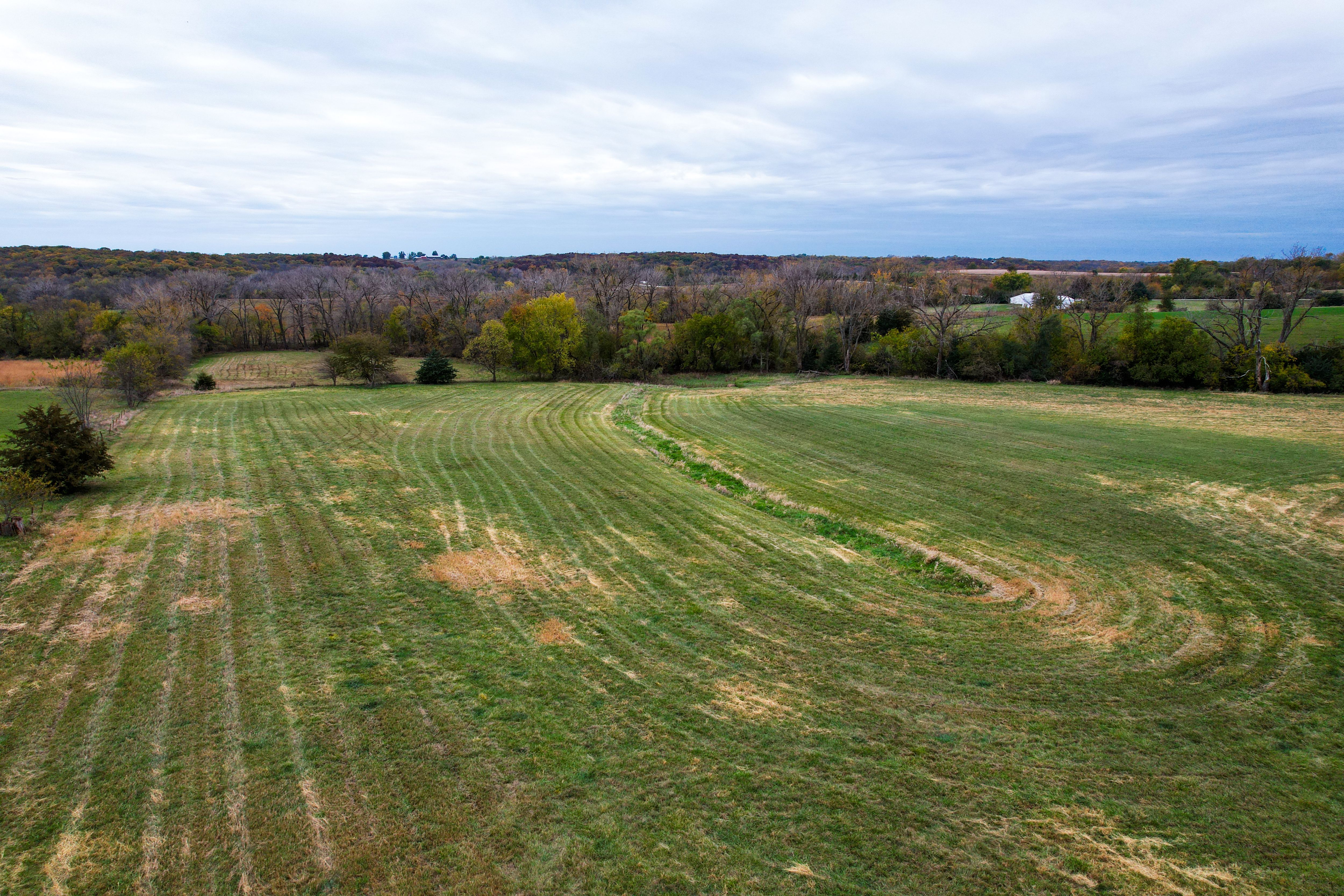 Listing Photo: Photo Oct 27 2025, 2 09 29 PM